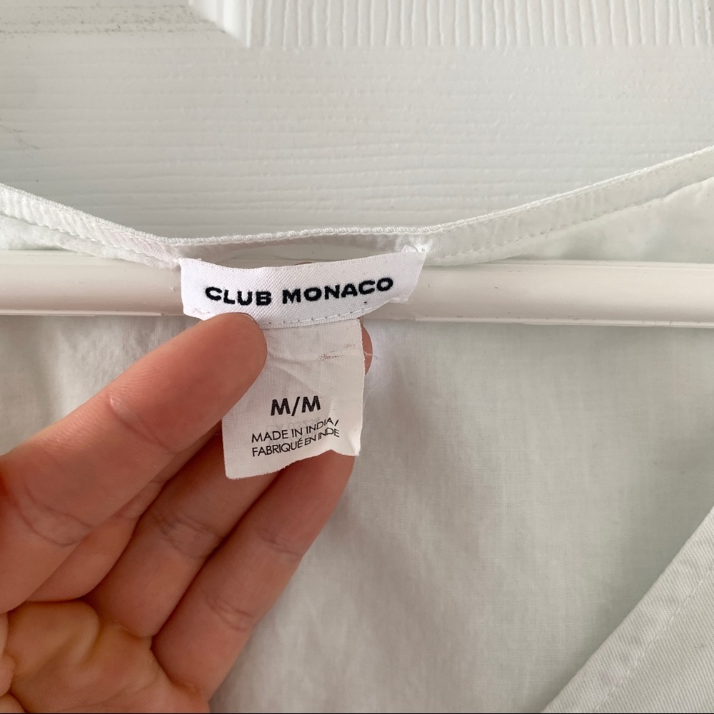 Club Monaco Ruffled top - Picture 2 of 3